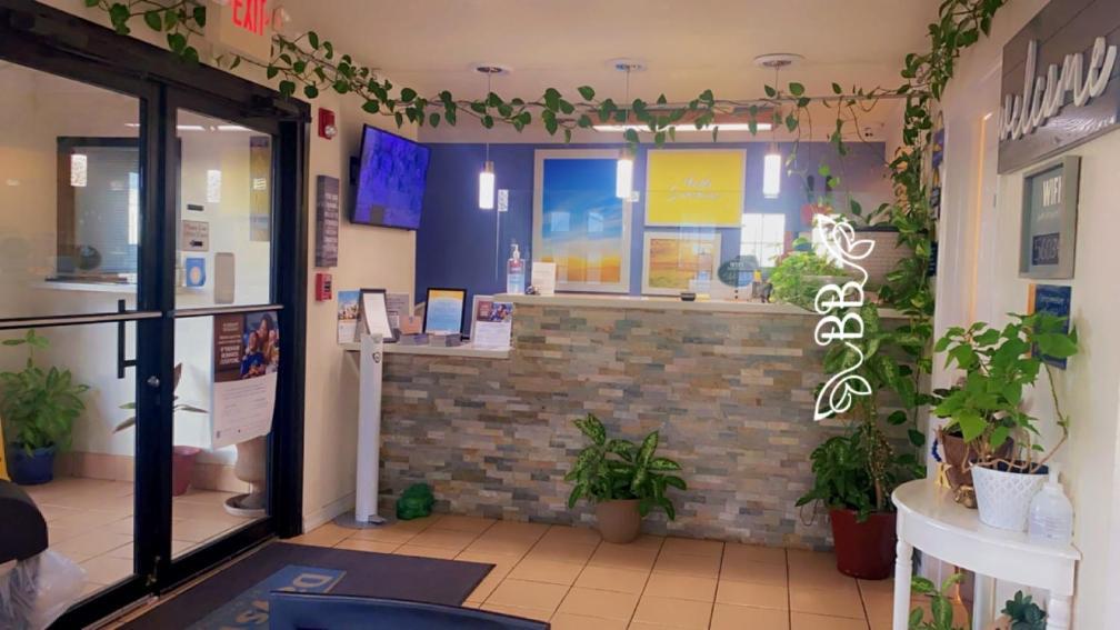 Elmendorf Days Inn & Suites By Wyndham Braunig Lake מראה חיצוני תמונה